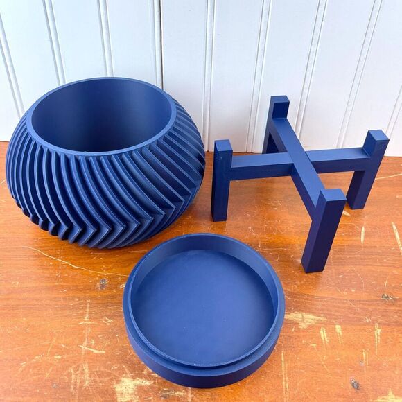 Soko Indoor Planter Pot w/ Drainage Hole and Drip Tray, Houseplants - Picture 9 of 10